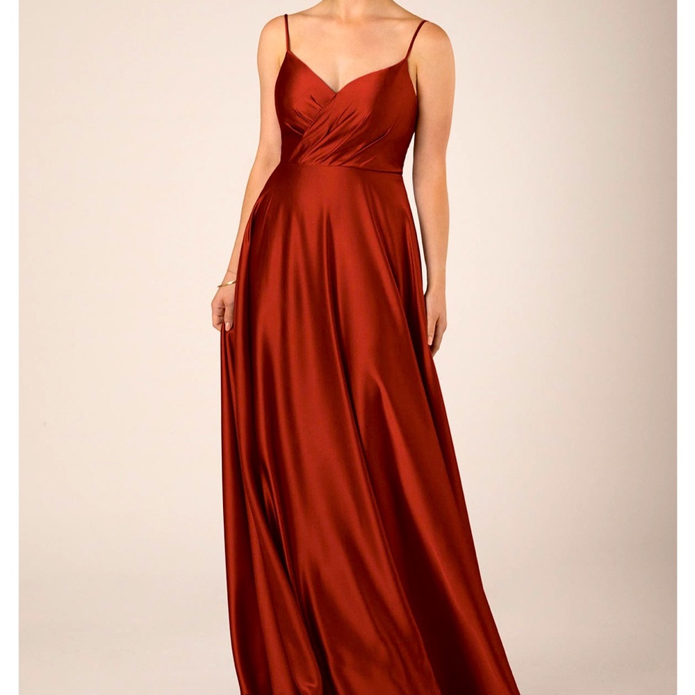 SORELLA VITA charmeuse v-neckline bridesmaid dress with full skirt 14 STYLE 9514
